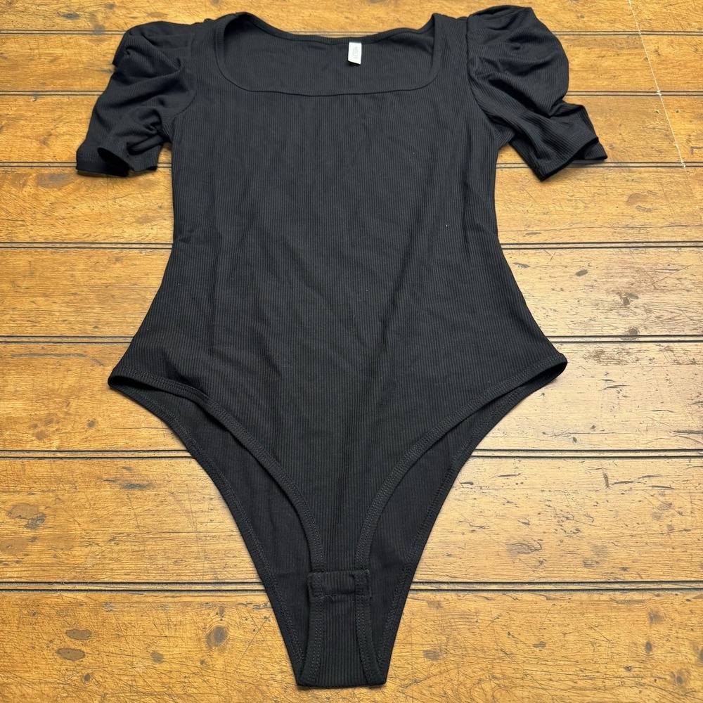 Missufe Miss You Forever Black Small ribbed Cute‎ Puff Shoulder sleeves bodysuit